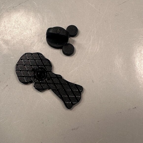 Queen Elsa Frozen Lapel Pin Snow Kawaii Badge Jewelry Accessories Pin - Picture 4 of 7